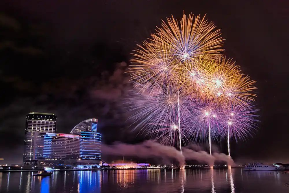 Visit the Dubai Spring Festival